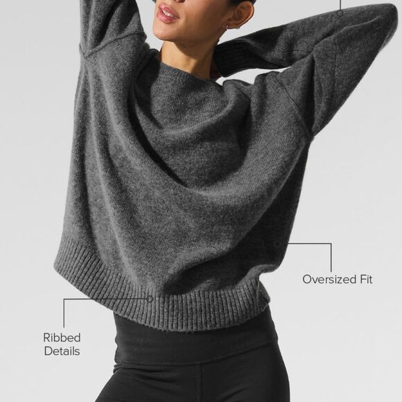 Alo Yoga New Class Cashmere Crewneck Sweater Platinum Grey - Picture 4 of 4